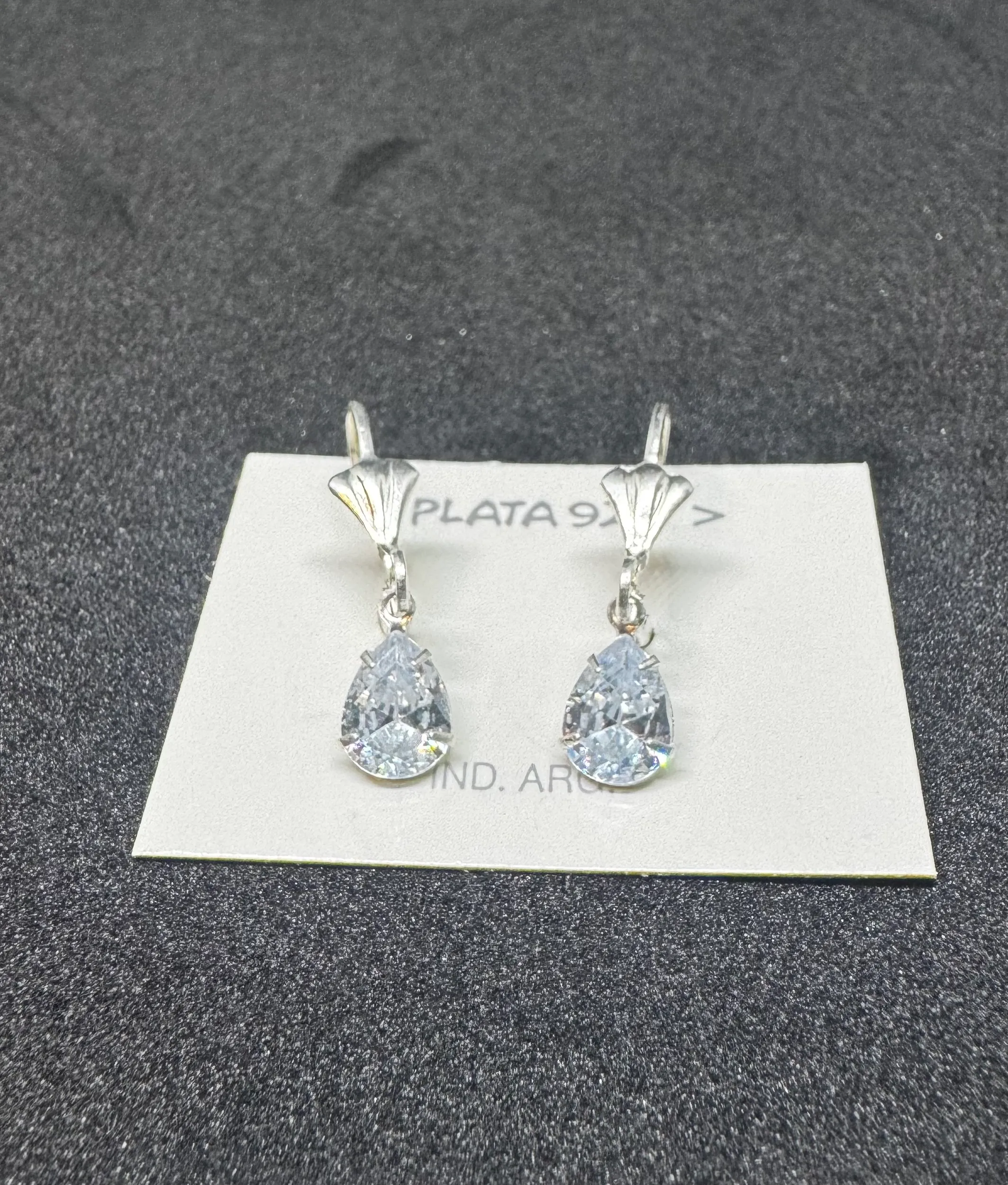 Aros de plata Gota colgante